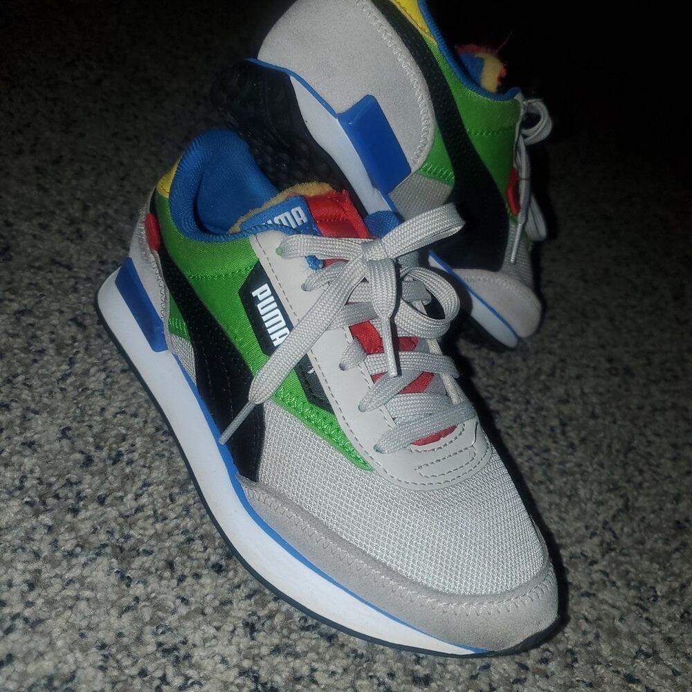 Puma riders